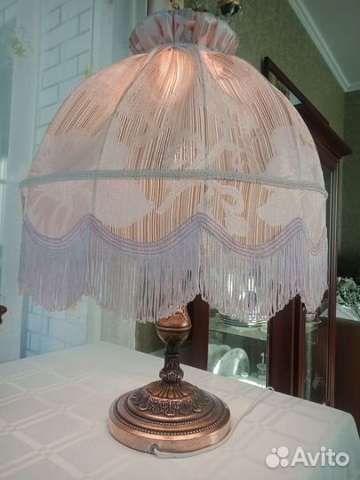 Настольная лампа времен СССР