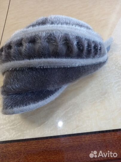 Весенние шляпа и шапка