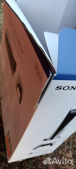 Коробка от sony playstation 5