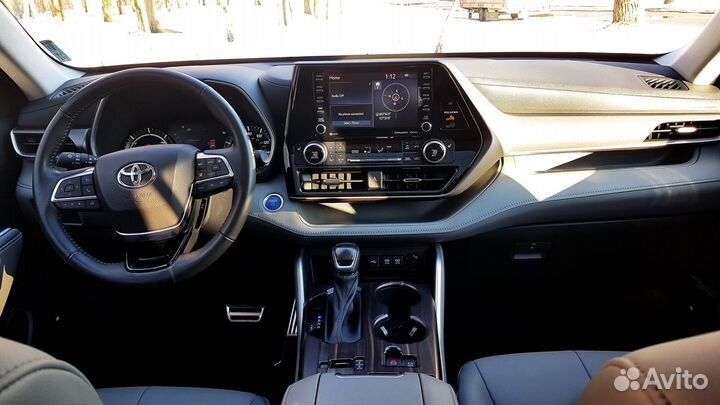 Toyota Highlander 2.5 AT, 2021, 45 000 км