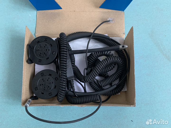 Гарнитура телефонная plantronics
