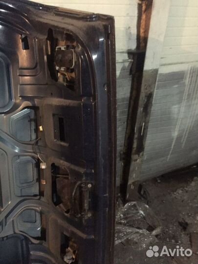 Крышка багажника на Volvo 960