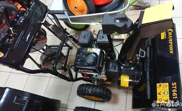 Снегоуборщик champion ST661 (6,5л.с.)