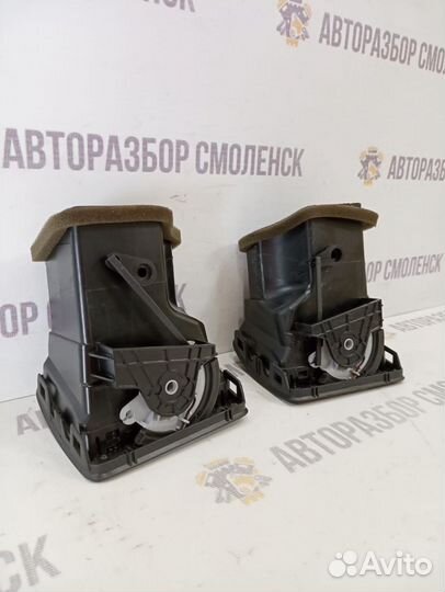 Дефлектор воздушный VW Jetta V