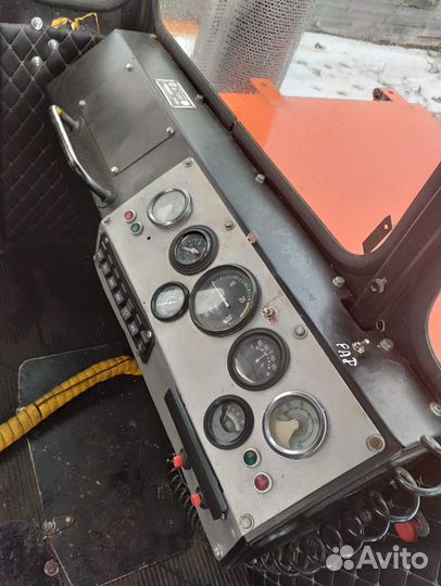 Трактор ПТЗ К-700, 1990