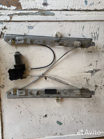 Стеклоподъемник