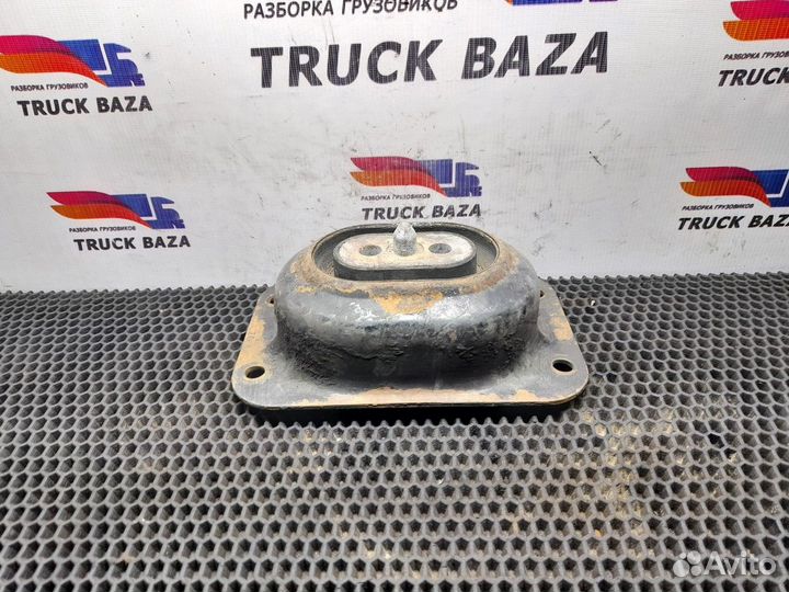 Подушка двигателя передняя