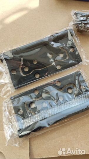 Петли дверные новые