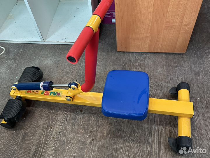 Гребной тренажер детский