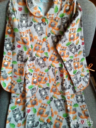 Теплые халаты для девочки 30 и 32 размер новые