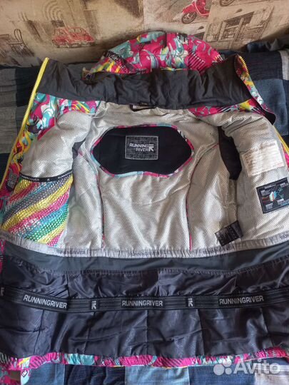 Куртка женская