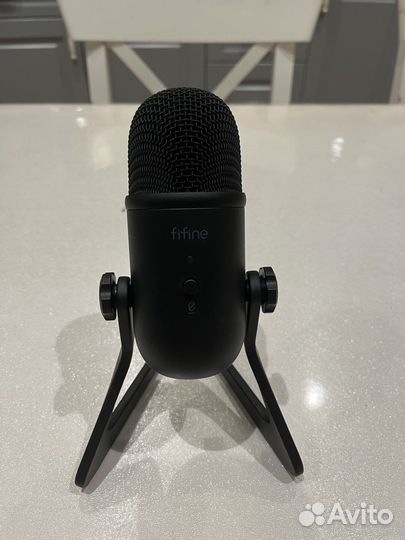 Студийный микрофон Fifine
