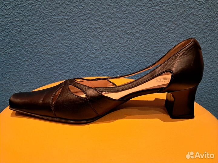 Туфли женские 38- 39 размер