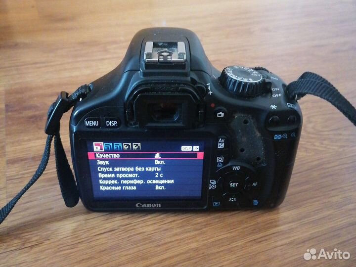 Зеркальный фотоаппарат canon 550d