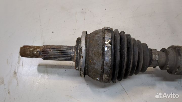 Полуось левая передняя Toyota Prius