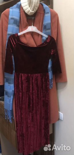 Нарядное женское платье 42 44