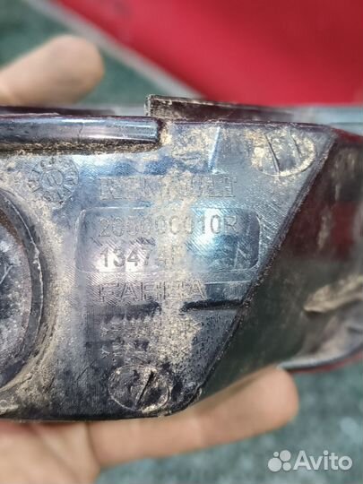 Светоотражатель правый Renault Megane 3 Хетчбэк