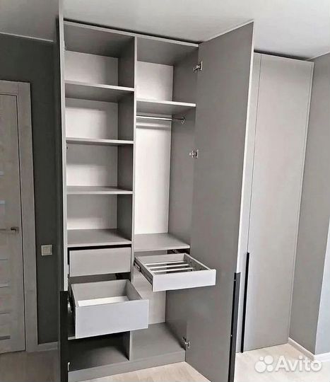 Шкаф распашной на заказ