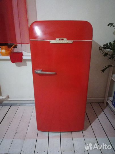 Ретро холодильник ЗИЛ Москва