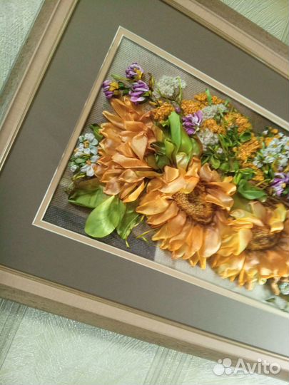 Картины- вышивка лентами (ручная работа)