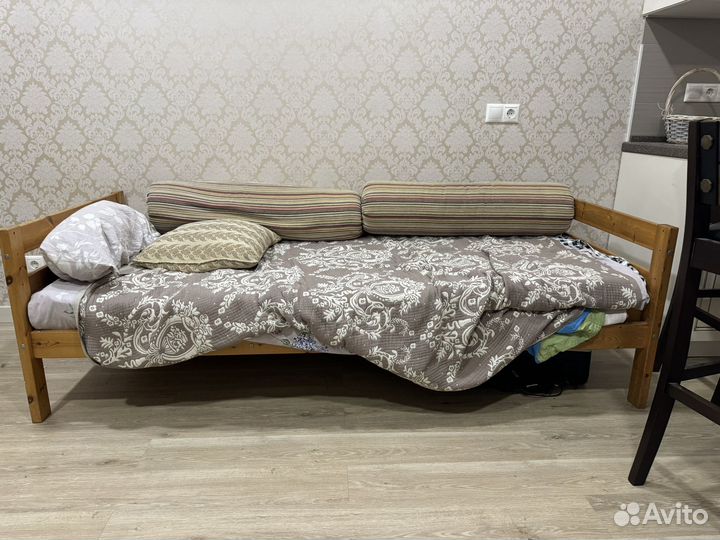 Диван кровать в дар