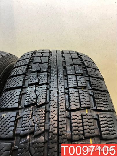 Toyo Winter Tranpath MK4a 215/60 R16 95Q