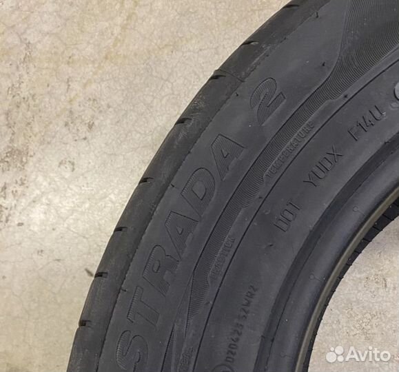 Viatti Strada 2 (V-134) 195/65 R15 95V