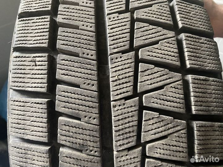 Bridgestone Blizzak Revo GZ 245/55 R17