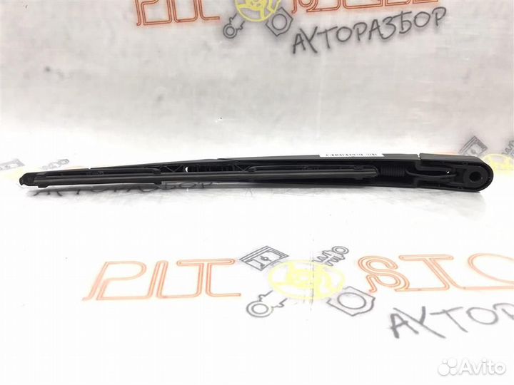 Держатель стеклоочистителя багажника Nissan Qashq