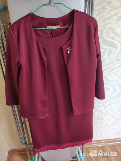 Костюм женский