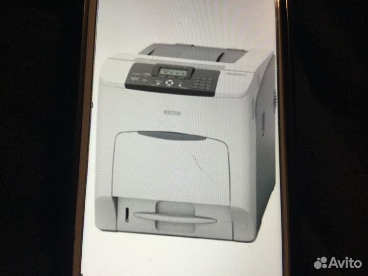 Цветной лазерный принтер по металлокерамике