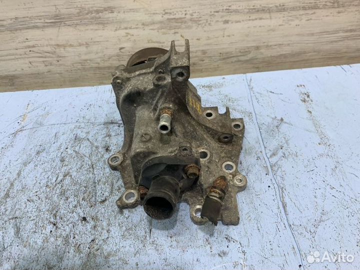 Насос водяной Nissan Juke MR16DDT