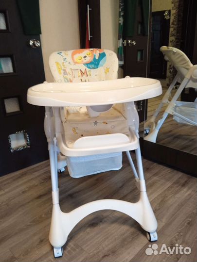 Стульчик для кормления