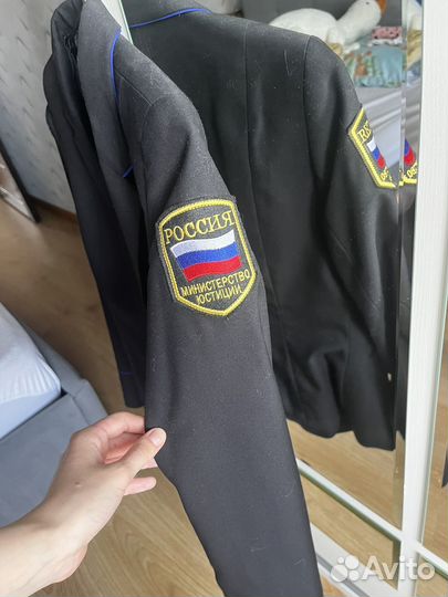 Женская форма полиции