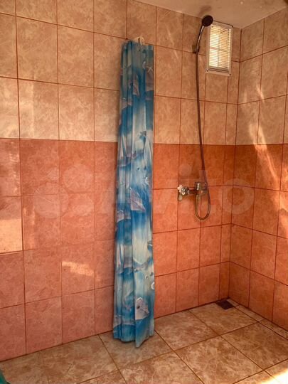 Комната 20 м² в 4-к., 1/1 эт.