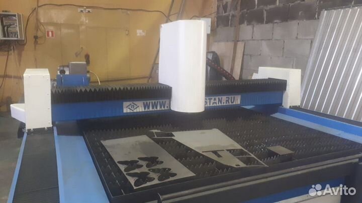Лазерный станок с чпу источник 