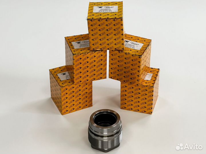 JCB Гайка гидроцилиндра заднего ковша 3cx 4cx 332