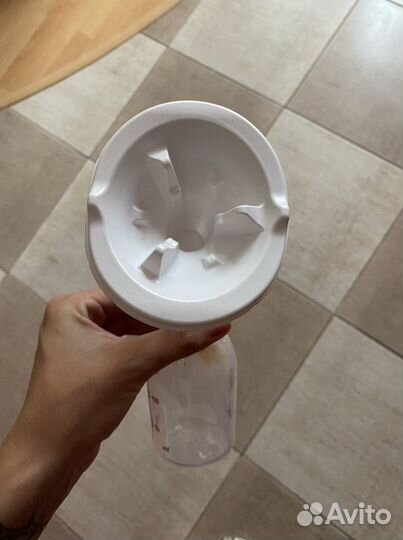 Молокоотсос medela ручной