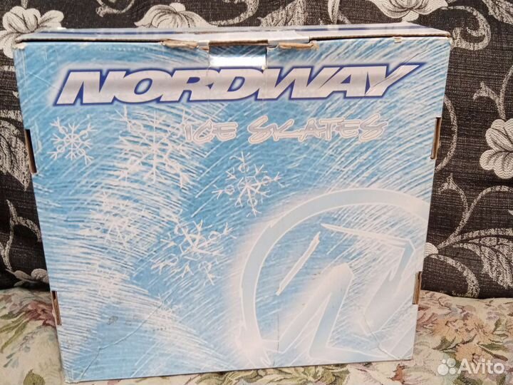 Коньки фигурные