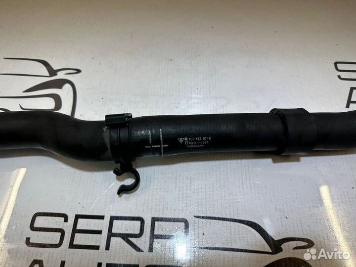 Патрубок системы охлождения Volkswagen Touareg 7L