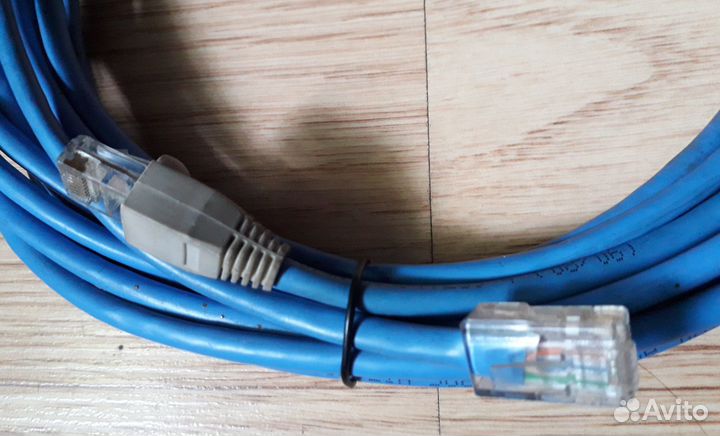 Кабель LAN для подключения интернета