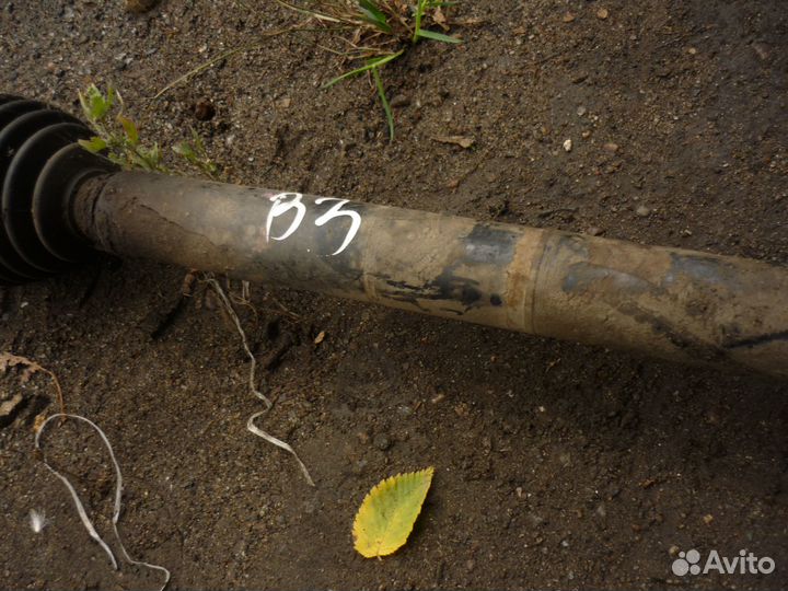 Привод правый volkswagen passat b3 1.8