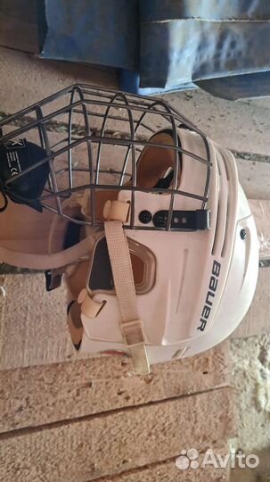 Шлем хоккейный