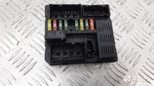 Блок управления BMW X3 E83 (83F08NC01)