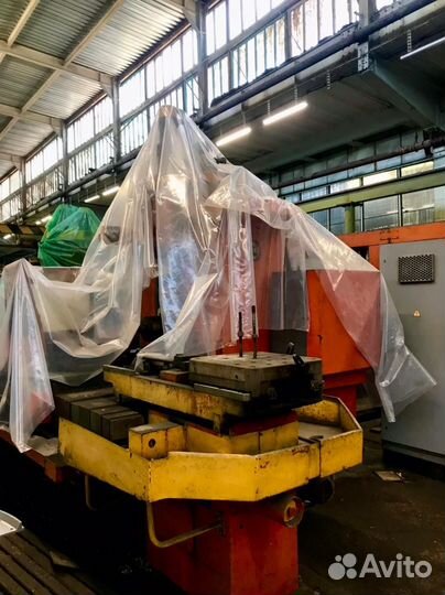 Вертикально фрезерный станок ир 500,ир 800