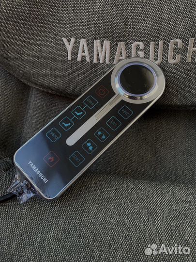 Массажное кресло yamaguchi с массажером для ног