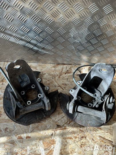 Задний кулак бмв х5 е53