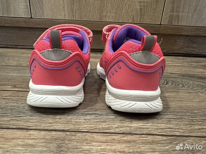 Кроссовки для девочки 29 размер