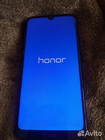 HONOR 8A, 2/32 ГБ