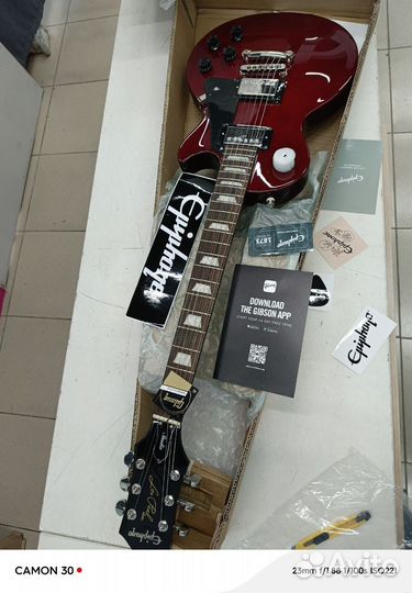 Электрогитара epiphone les Paul studio